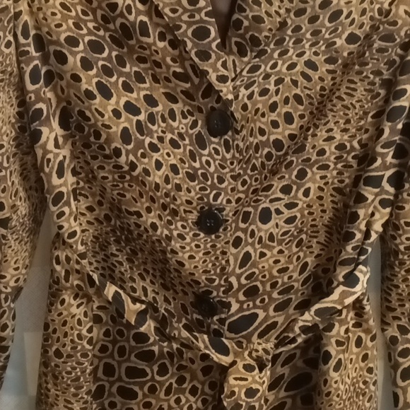 NWOT A | LINE poly multi-colored l/s light coat w black buttons & sash belt Sm - Picture 4 of 12